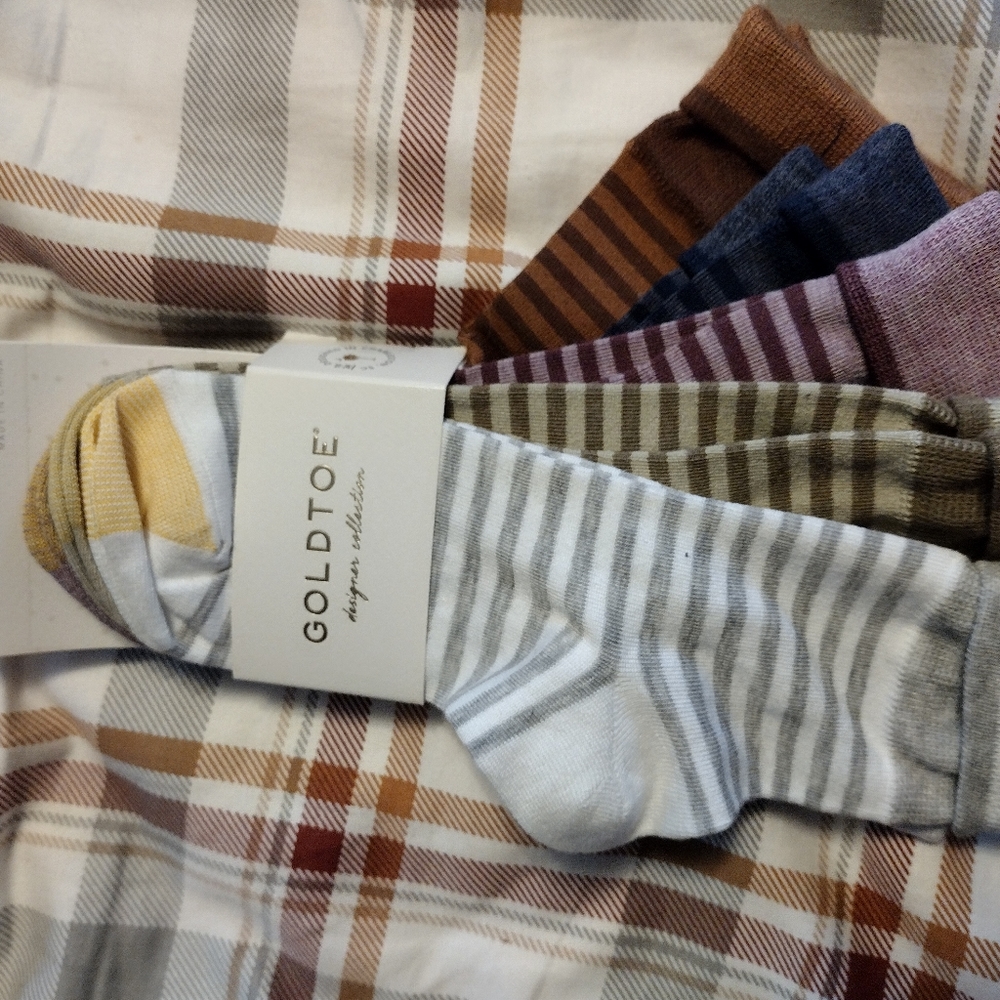 New Gold Toe Women's Socks 5 Pack